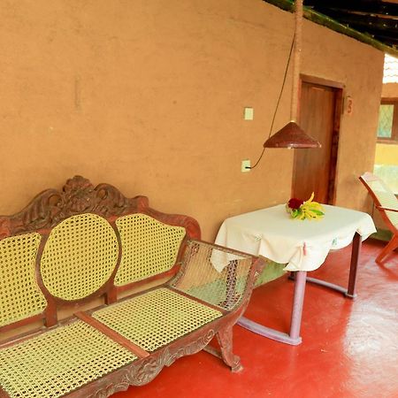 Natural Cabanas Kanattagoda ภายนอก รูปภาพ