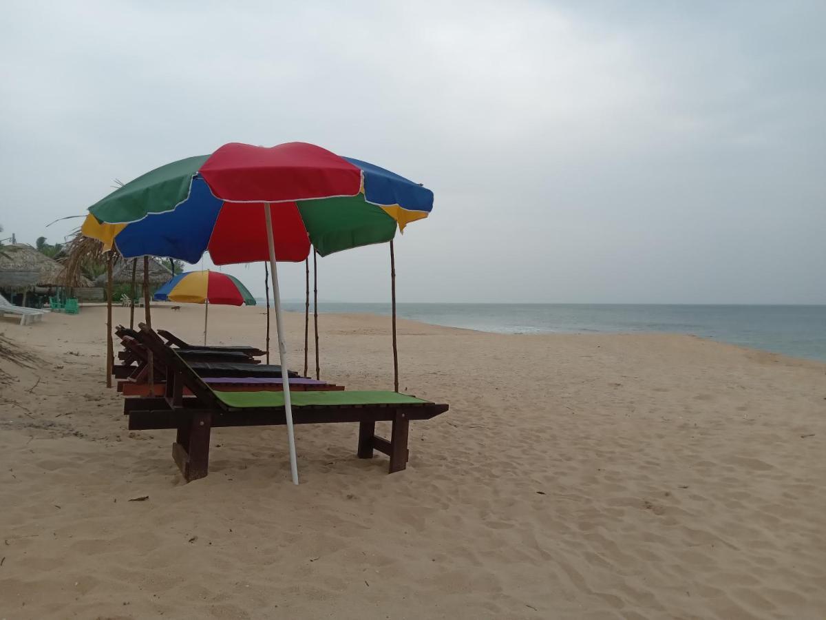 Natural Cabanas Kanattagoda ภายนอก รูปภาพ