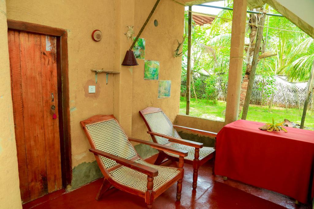 Natural Cabanas Kanattagoda ภายนอก รูปภาพ