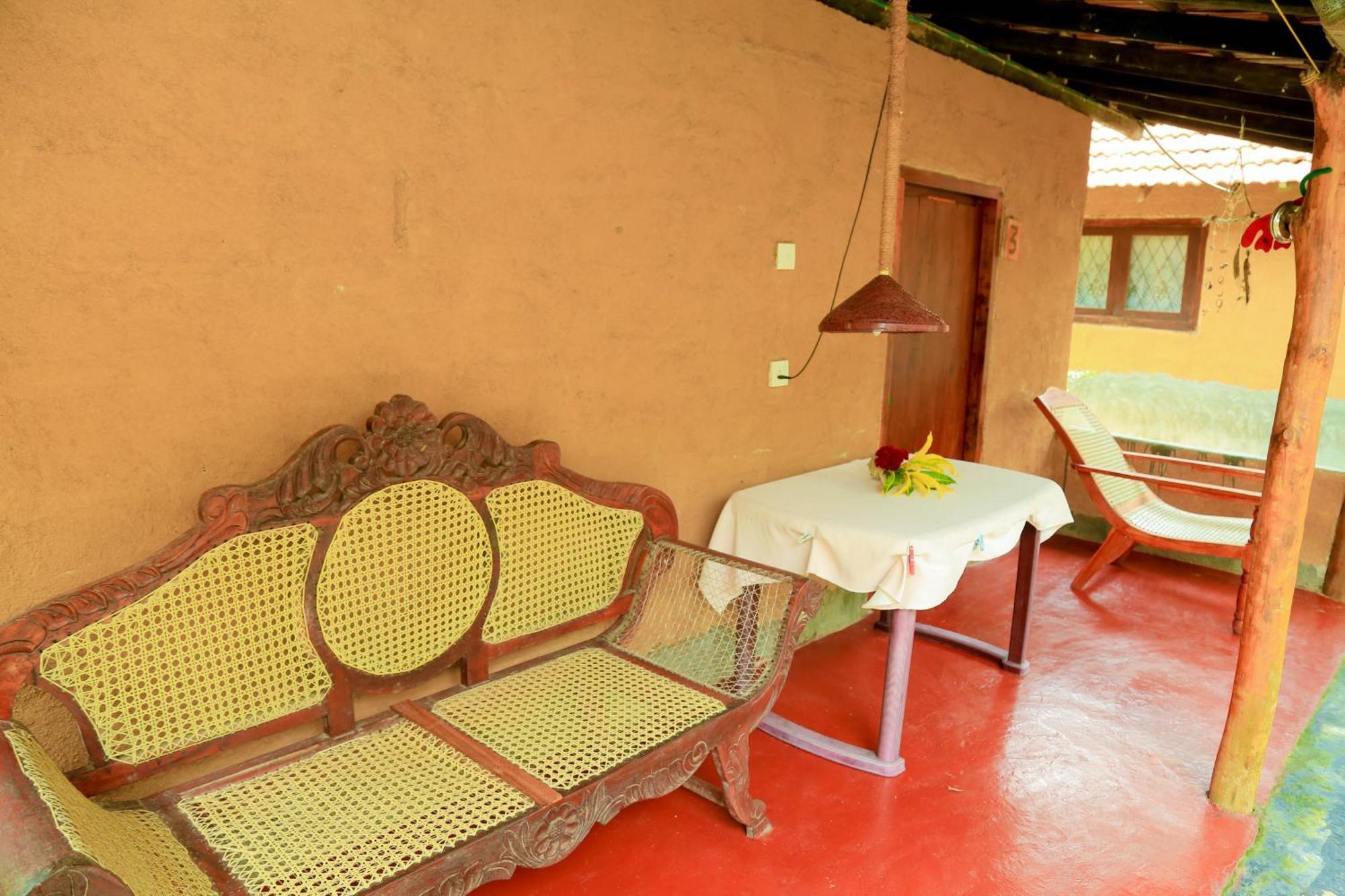 Natural Cabanas Kanattagoda ภายนอก รูปภาพ