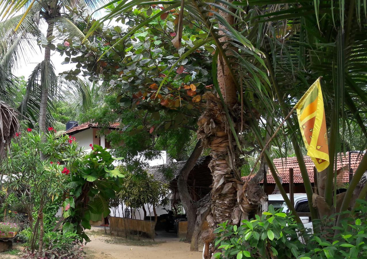 Natural Cabanas Kanattagoda ภายนอก รูปภาพ